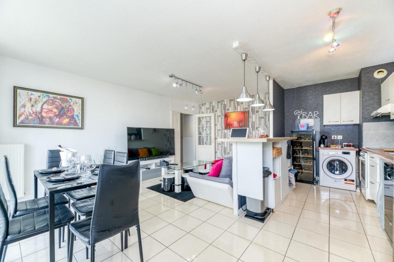 Apt 2 Chambres Terrasse 20M2 Grenoble Extérieur photo