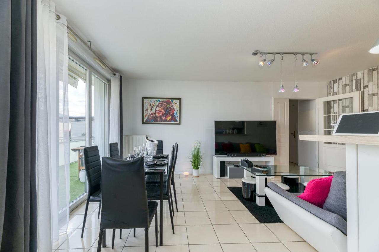 Apt 2 Chambres Terrasse 20M2 Grenoble Extérieur photo
